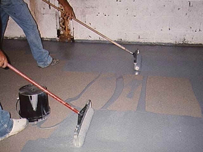 rolling on an epoxy floor paint